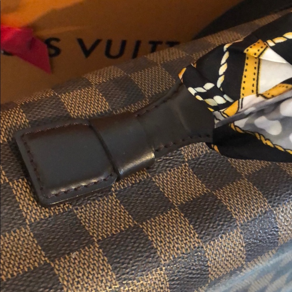 Louis Vuitton Laptop bag messenger - Picture 3 of 8